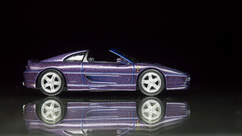 Illustration for article titled Kyosho Ferrari F355 GTS